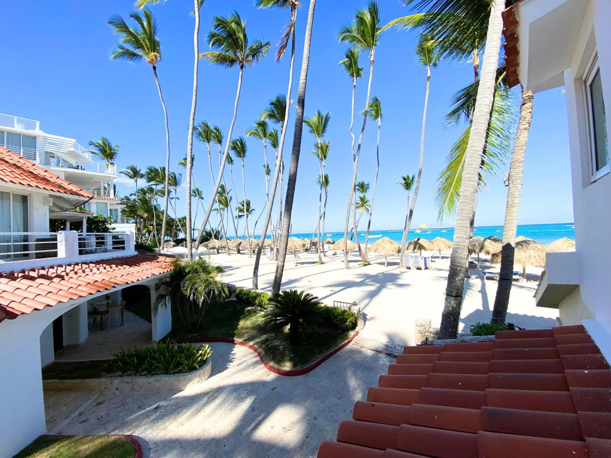Caraibico Deluxe Beach Club & Spa Hotell Punta Cana Exteriör bild
