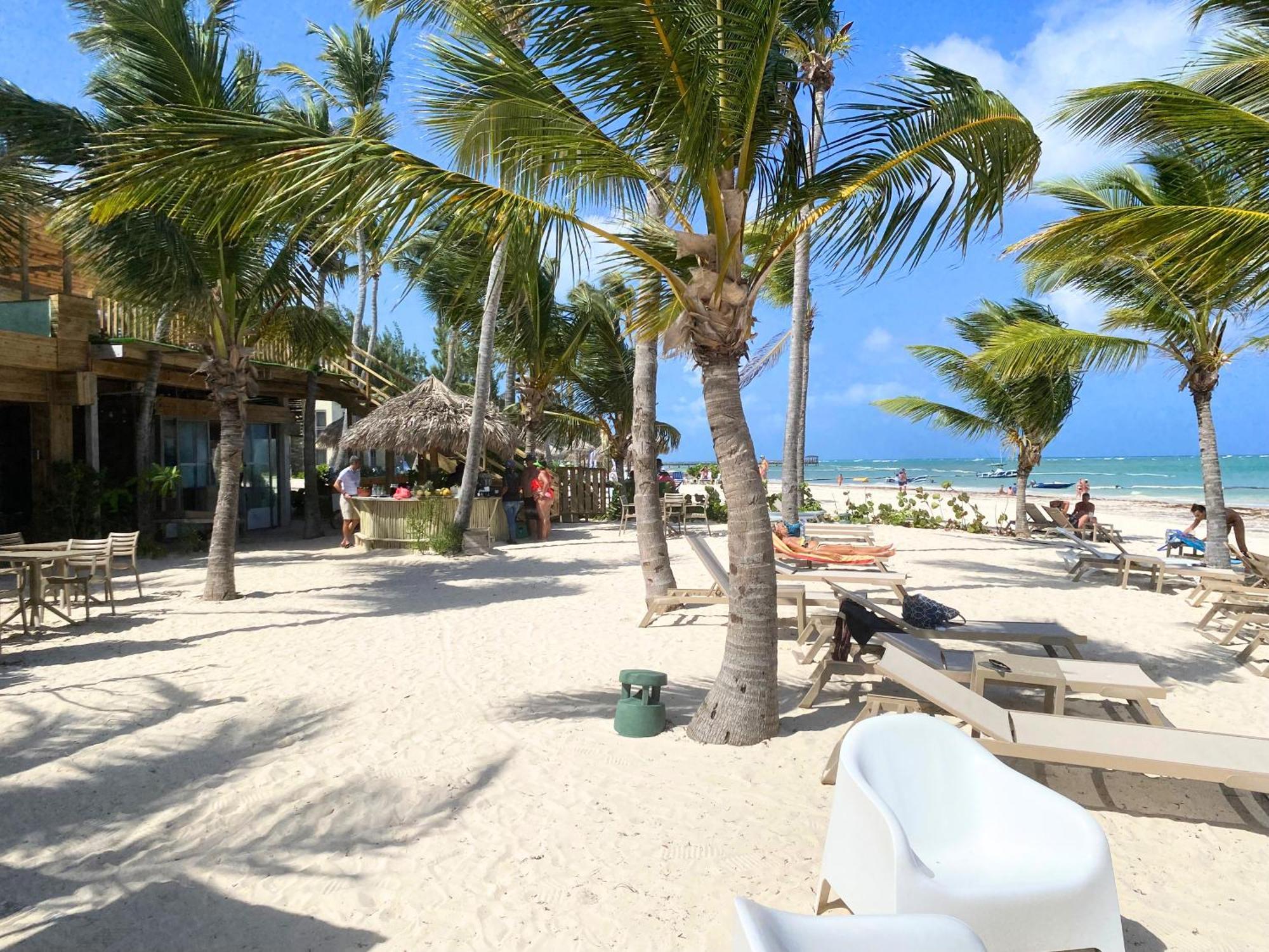Caraibico Deluxe Beach Club & Spa Hotell Punta Cana Exteriör bild